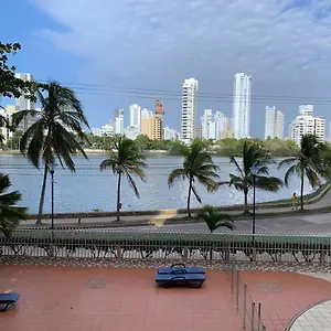 Cerca De Playas Y Zonas Turísticas Cartagena